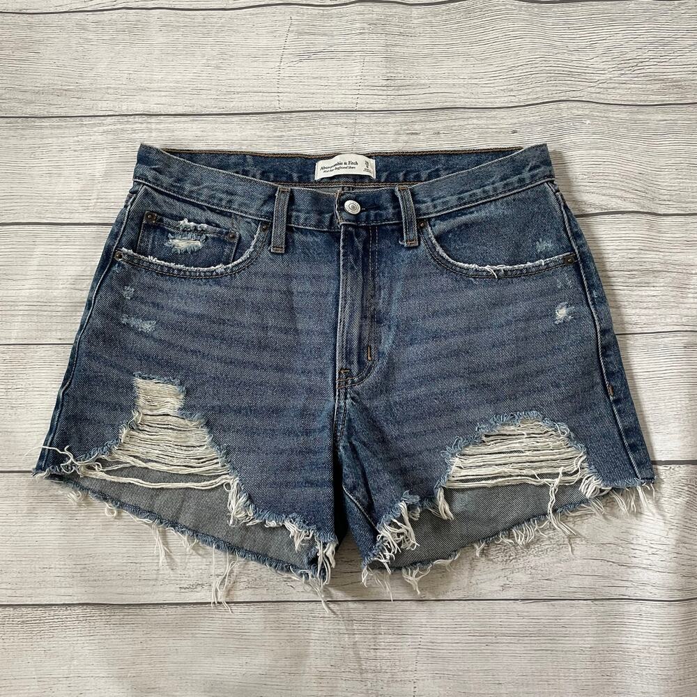 Abercrombie & Fitch Mid Rise Boyfriend Short Jean Shorts Women Size 6